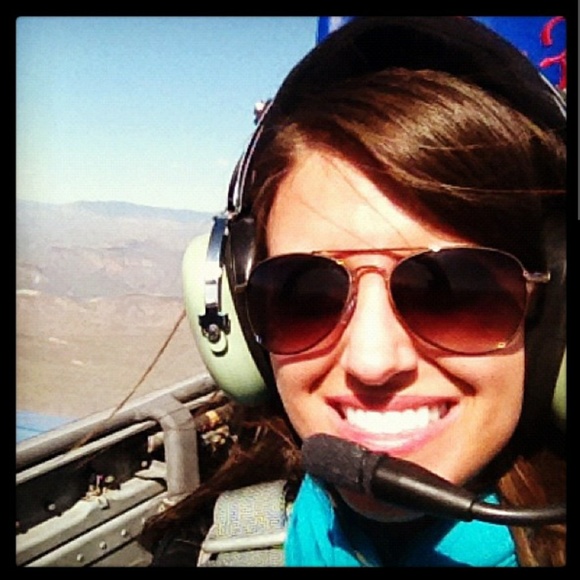 Meet your Posher, Cailie - Picture 1 of 1